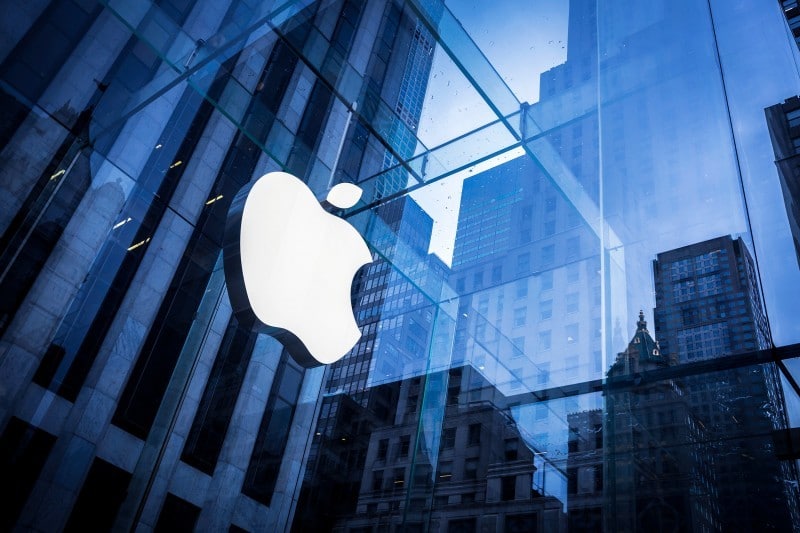 Apple fa shopping nelle startup